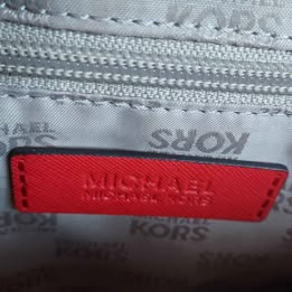 SOLD. MICHAEL KORS "Bridgette" satchel shoulder bag snakeskin embossed leather - Picture 10 of 12